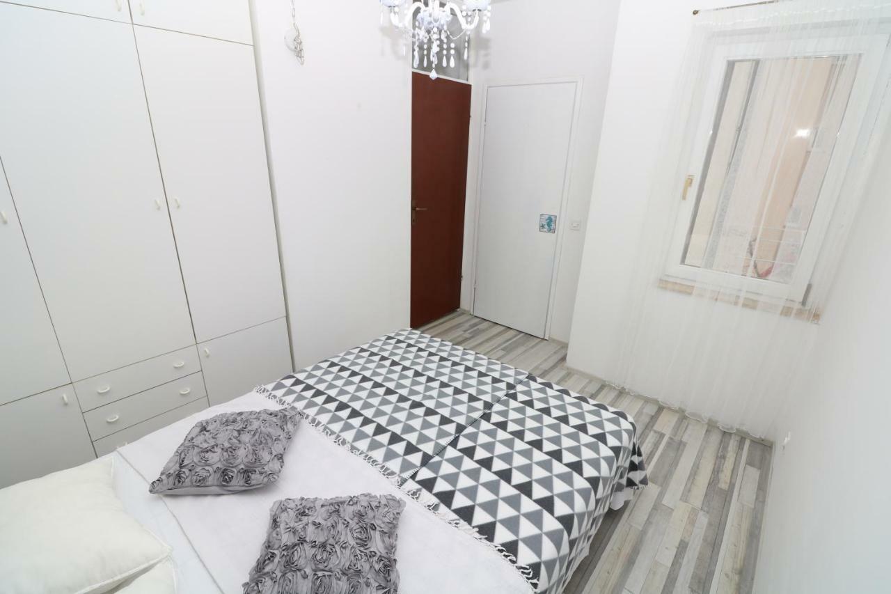 Apartment Corto Baska  Bagian luar foto